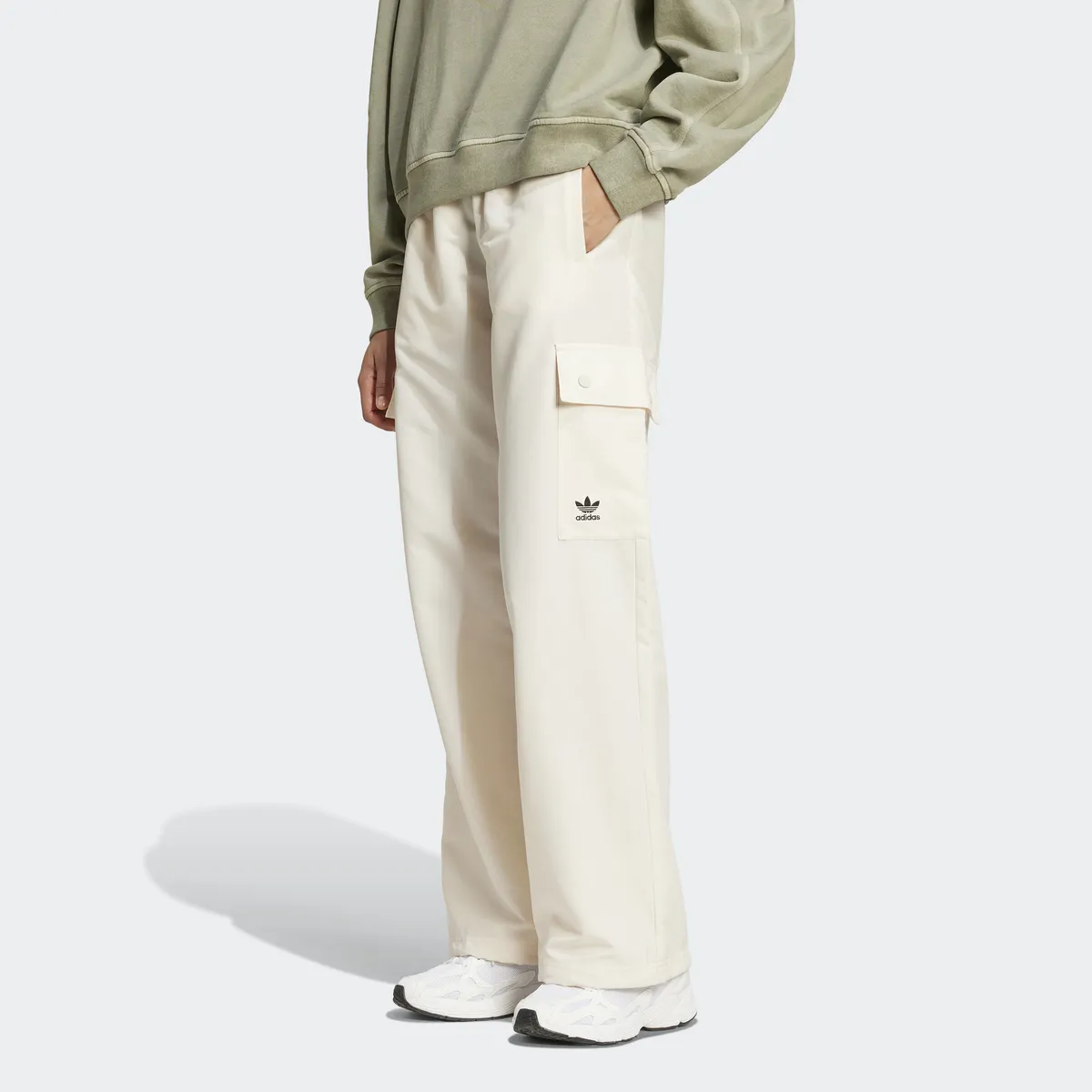 

Спортивные брюки Adidas Originals "ESS WOVEN CARGO" (1 шт.), цвет Wonder White