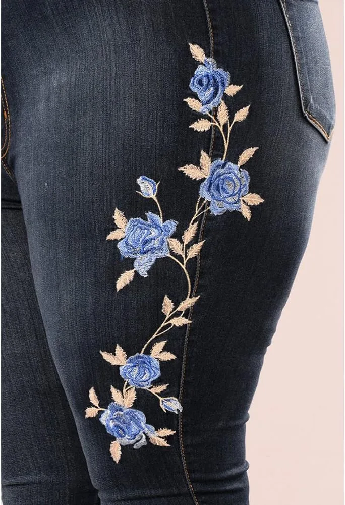 Женские джинсы High Waist Slim Fit с цветочной вышивкой — фото 3