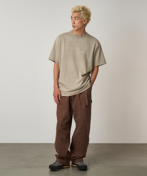 

Футболка, крой оверсайз Gramicci, бежевый