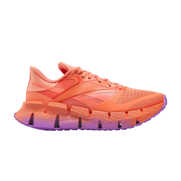 

Кроссовки Wmns FloatZig 1, цвет Coral Purple