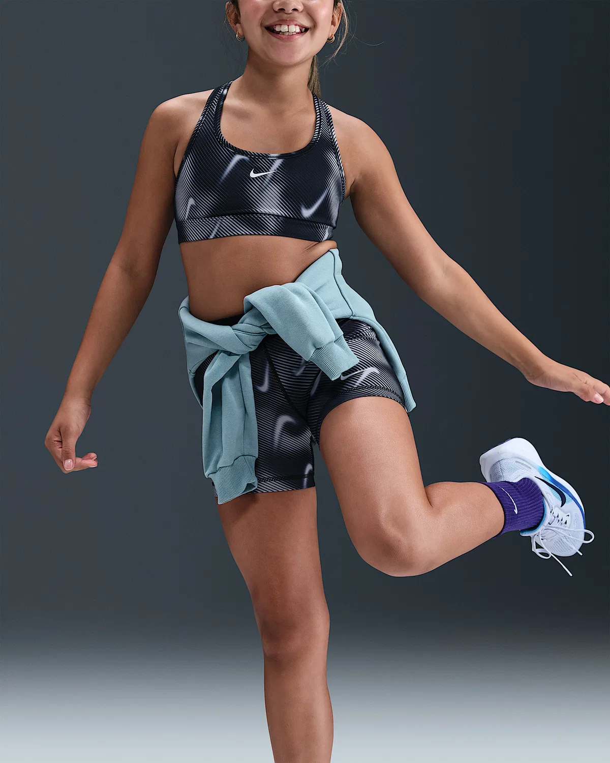 Спортивный бюстгальтер Nike Pro Swoosh для старших детей (девочек), Black/White — фото 3