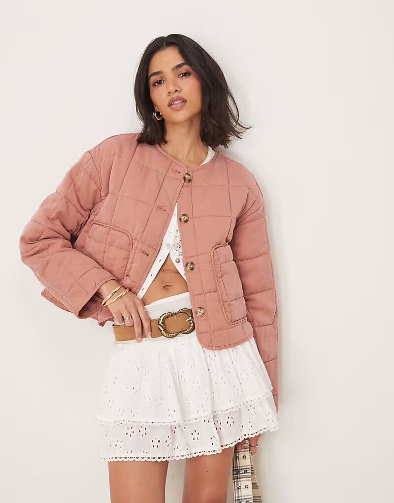 

Короткая стеганая куртка без воротника ASOS DESIGN пыльно-розового цвета