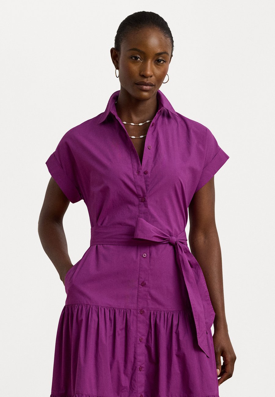 

Платье Lauren Ralph Lauren Eyelet Broadcloth Tiered Shirtdress, Purple Dawn/Purple