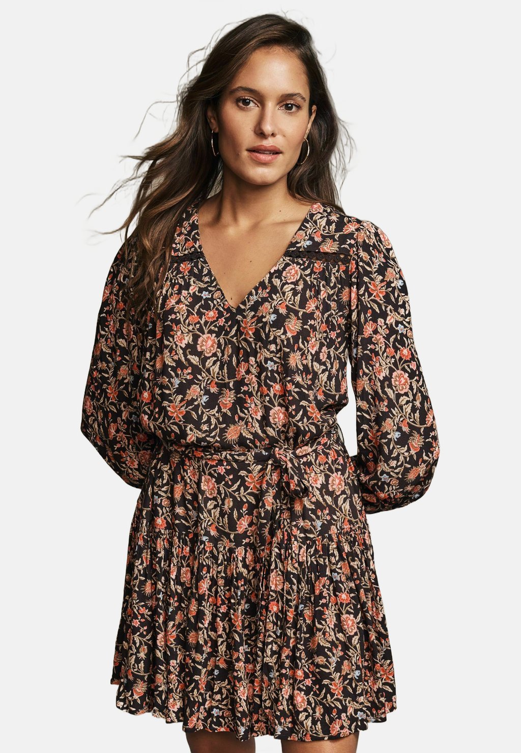 

Повседневное платье REGULAR FIT - DERWENT FLORAL TIE WAIST MINI Laura Ashley, коричневый