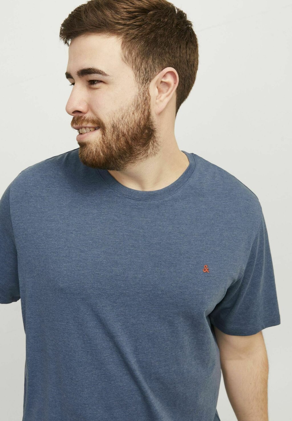 

Базовая футболка Plus Size Einfarbig Jack & Jones, синий деним