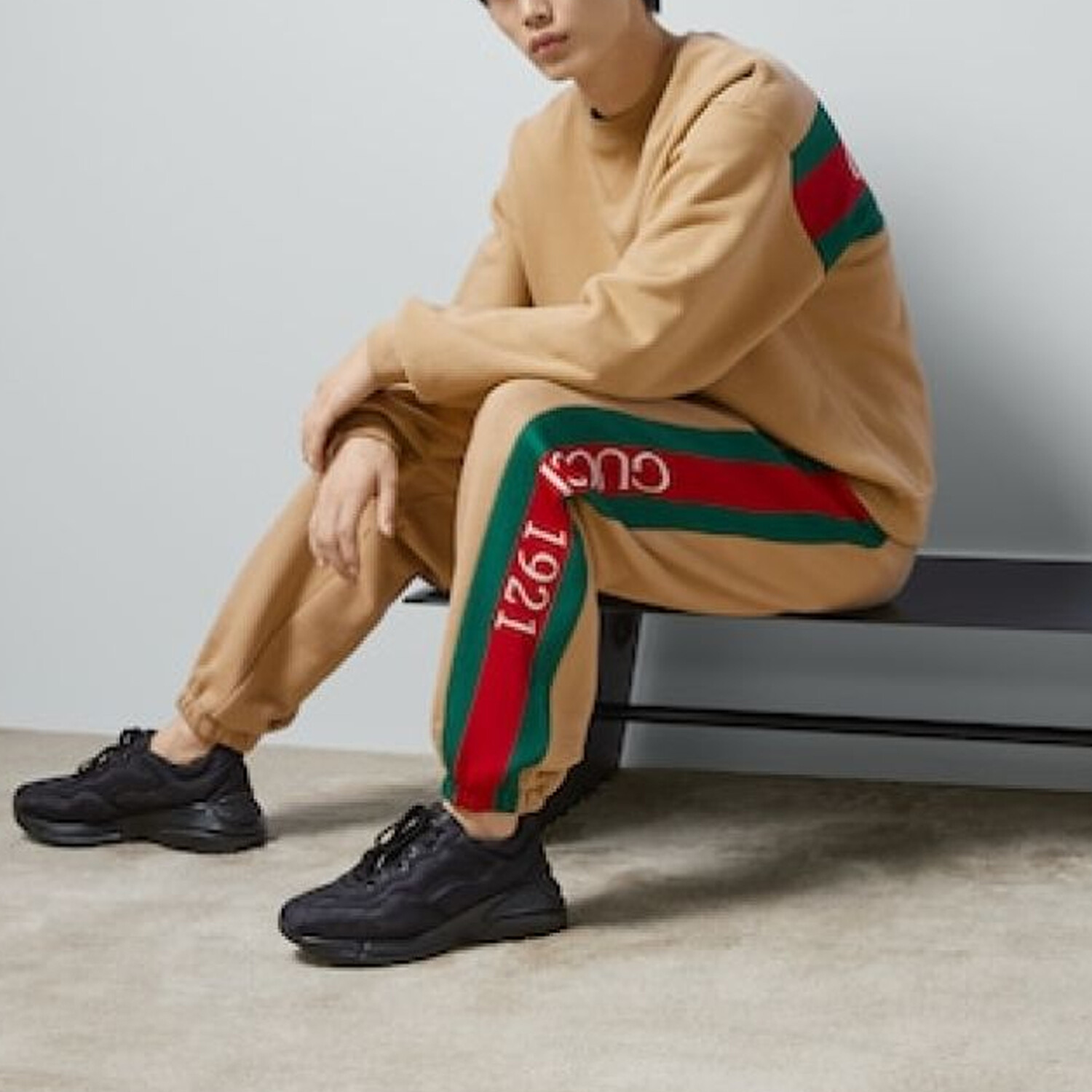 Спортивные штаны Gucci разноцветные, трикотажные, мужские, Multicolor — фото 4