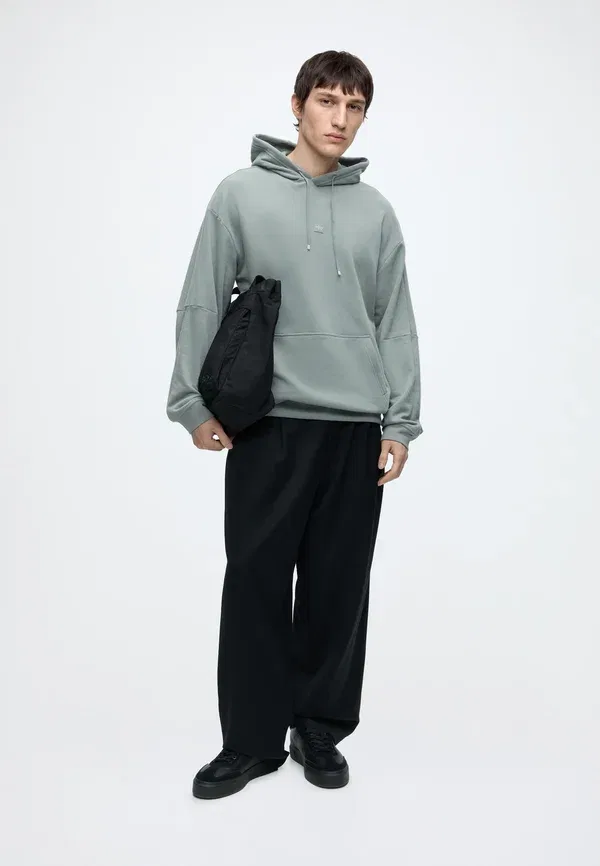 Толстовка Calvin Klein icon hoodie, зимний серый — фото 2