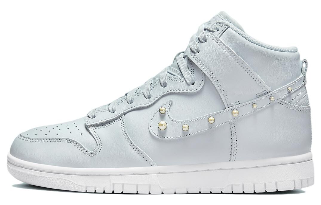 

Nike Dunk High SE Pearl Pure Platinum Women's