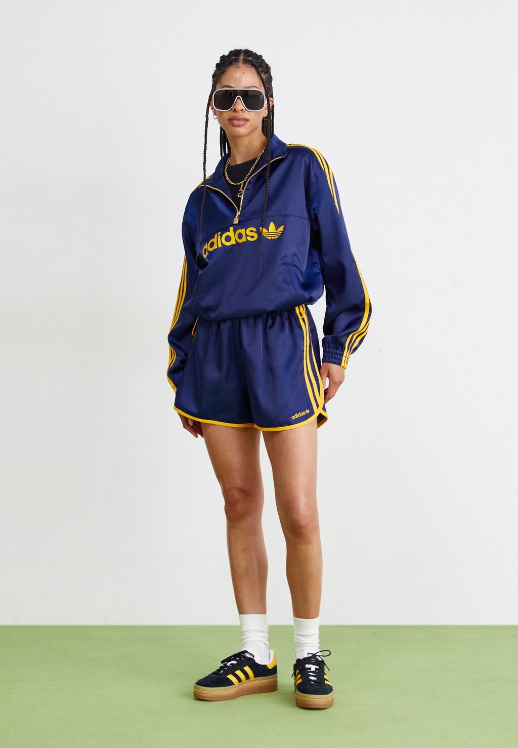 

Шорты SPRINTER adidas Originals, синий