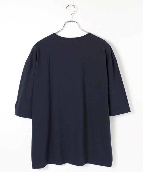 

Футболка хлопковая с круглым вырезом и нашивкой на рукаве JEMORGAN, кремовый