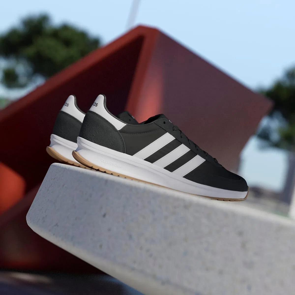 Кроссовки для бега adidas Coreblack Ftwwht Ftwwht — фото 3