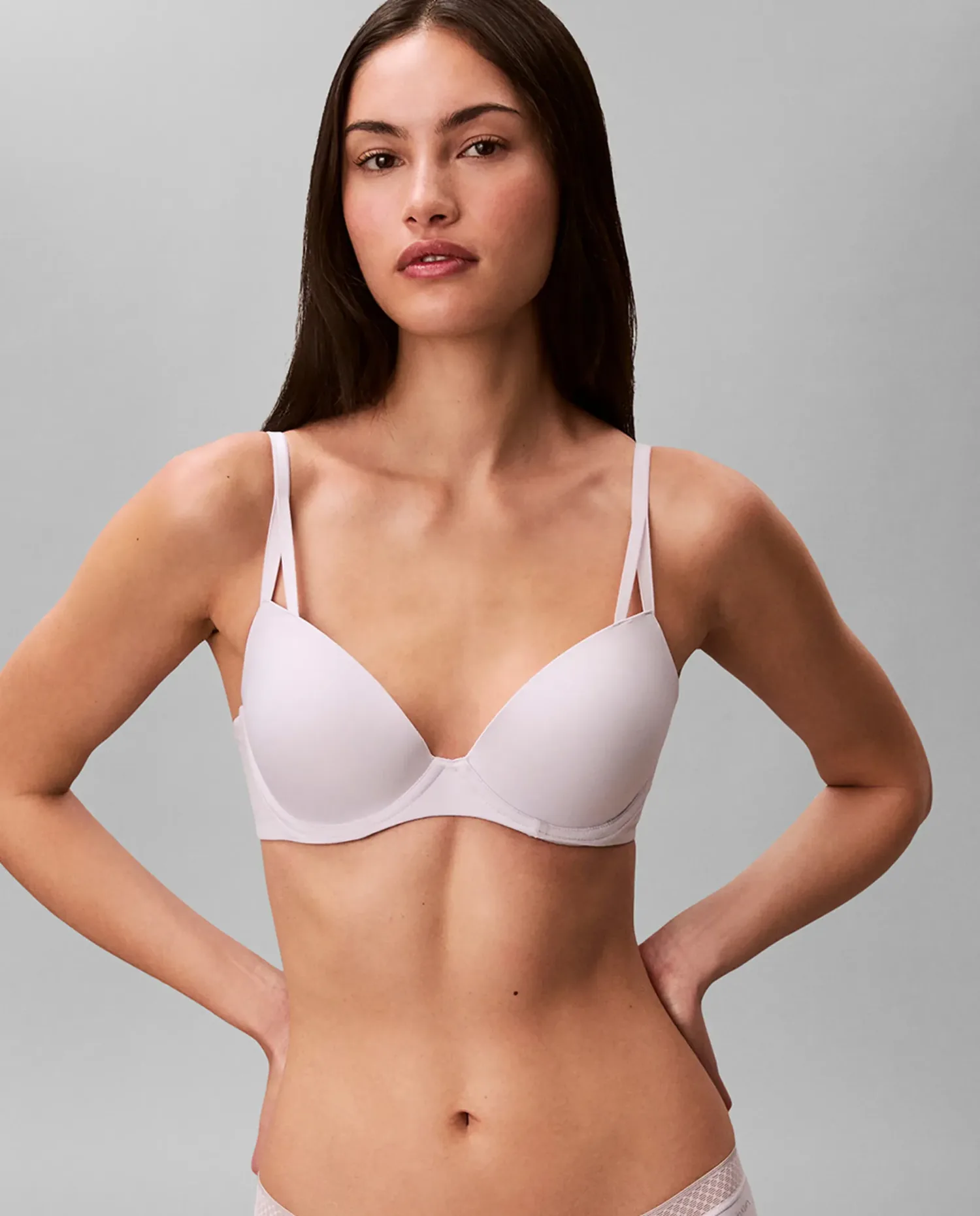 Формованный бюстгальтер без косточек SEDUCTIVE COMFORT LIGHT Calvin Klein, фиолетовый