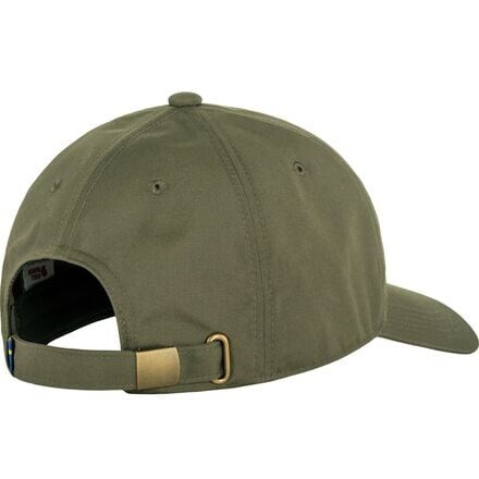 

Классическая кепка с бейджем Fjallraven, цвет Laurel Green