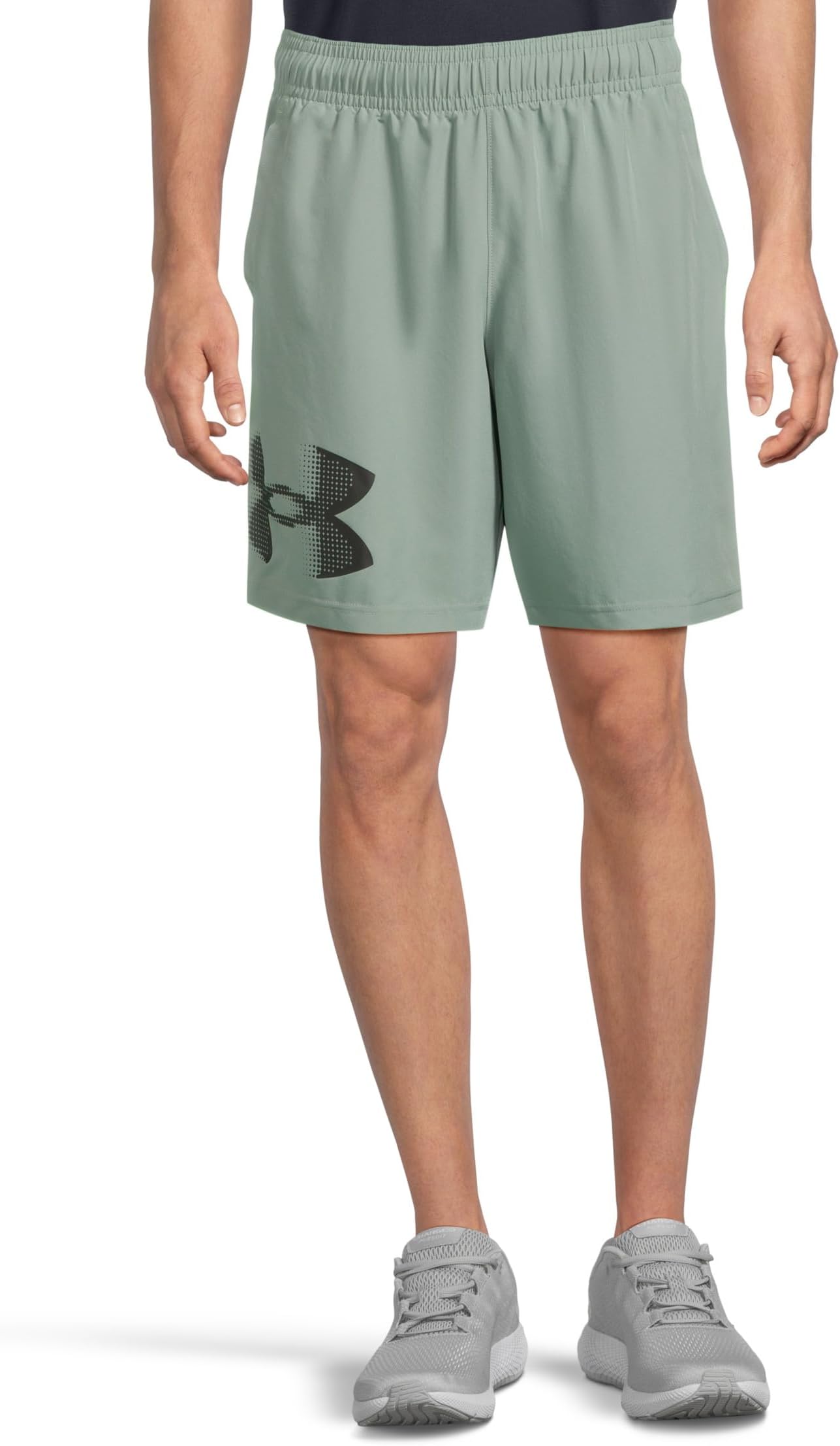 

Шорты Under Armour Tech Woven Graphic Shorts, цвет Silica Green/Black