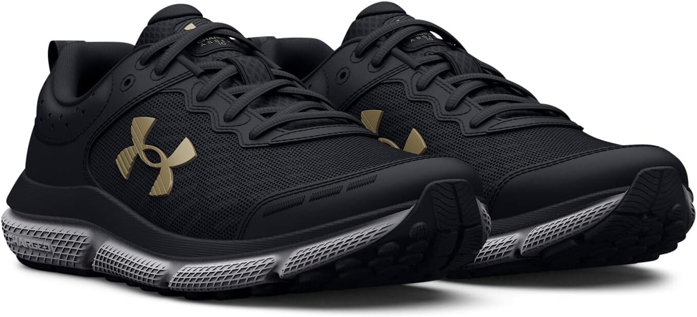 

Кроссовки Assert 10 Under Armour, цвет Black/Black/Metallic Gold