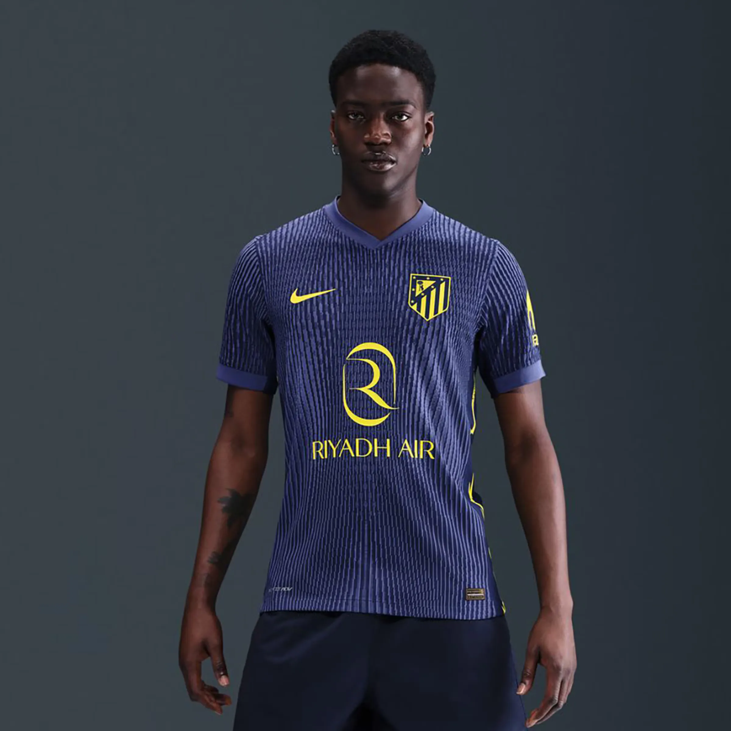 

Футболка мужская гостевая Атлетико Мадрид 2025-2026 Match Nike, синий