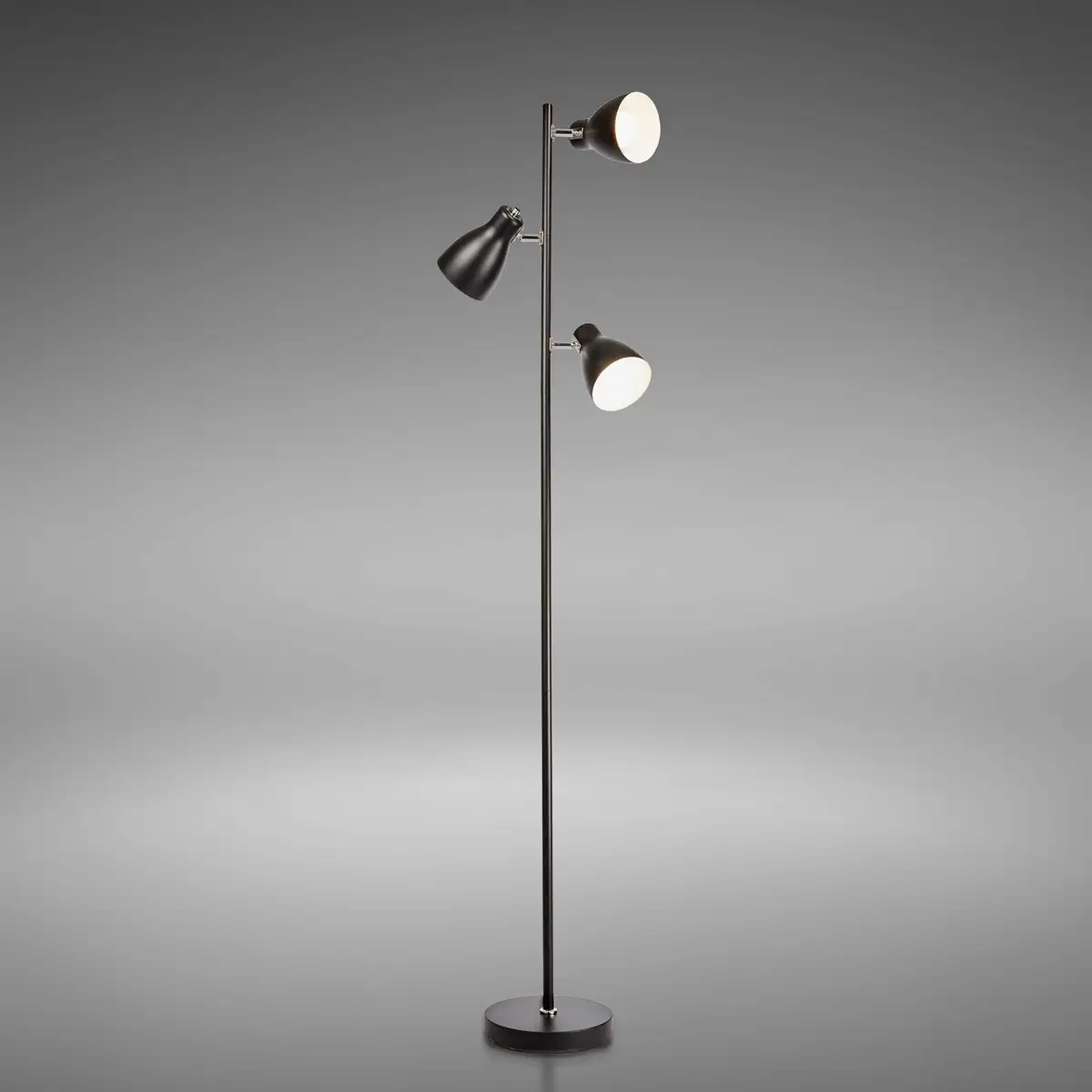 

Торшер B.K.Licht Ø 22,00 см, Рост: 166,50 см., черный