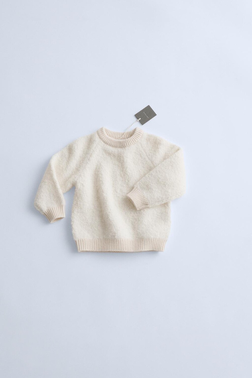 

Джемпер из шерсти букле ZARA, экрю