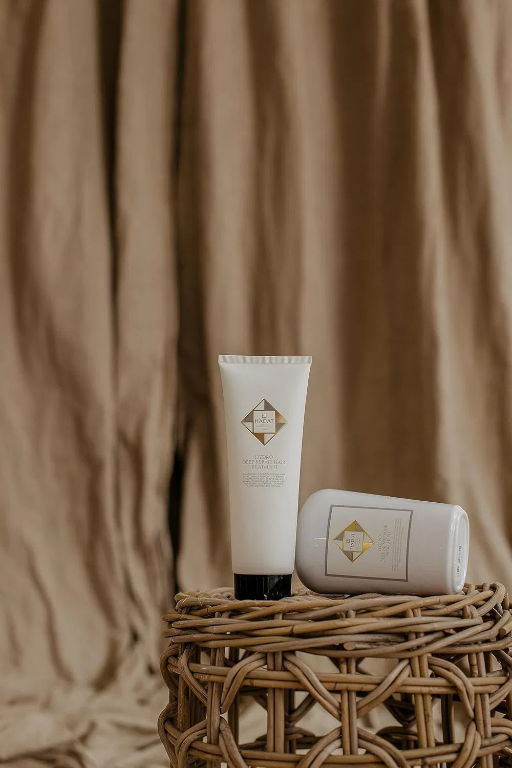 Интенсивное восстанавливающее средство для волос «Hydro Deep Repair» 500 мл от Hadat Hadat Cosmetics — фото 4