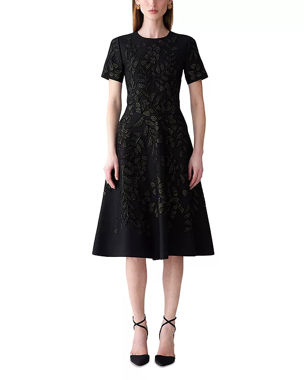 

Платье-Трапеция миди с расклешенной юбкой Carolina Herrera, черный