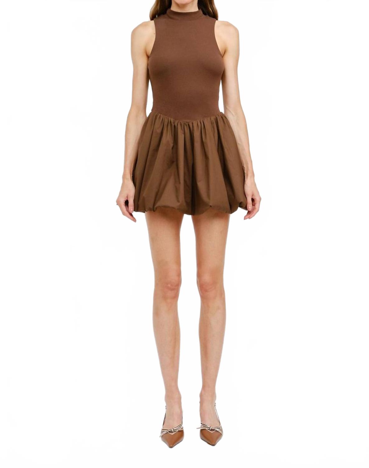 

Sofie the Label Платье-пузырь Harper коричневого цвета