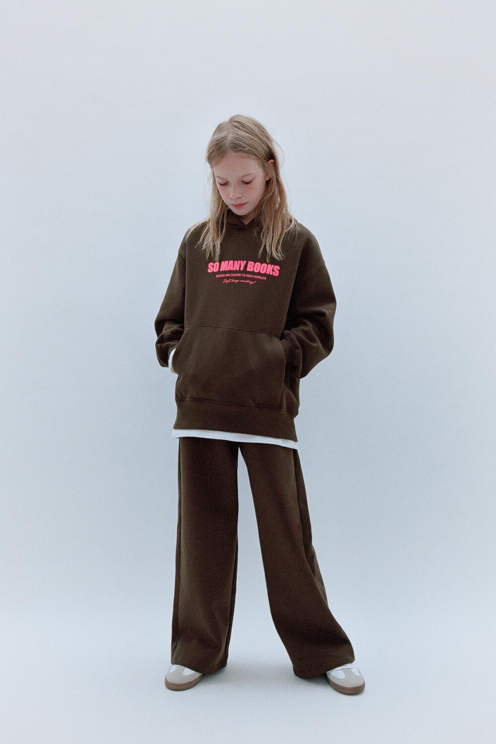 

Широкие брюки из плюша с подкладкой ZARA, коричневый