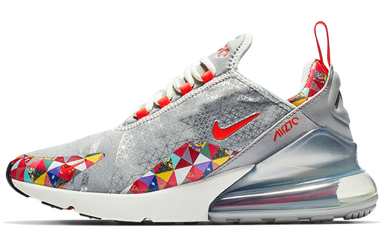 

Женские кроссовки Nike Air Max 270