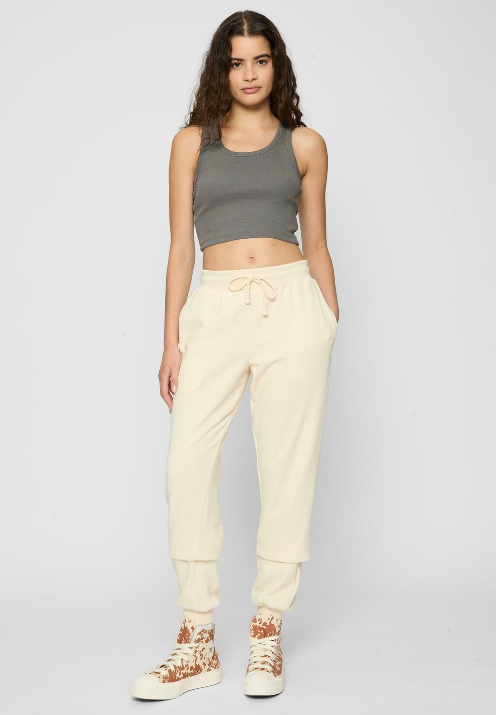 

Спортивные брюки Urban Classics, белый