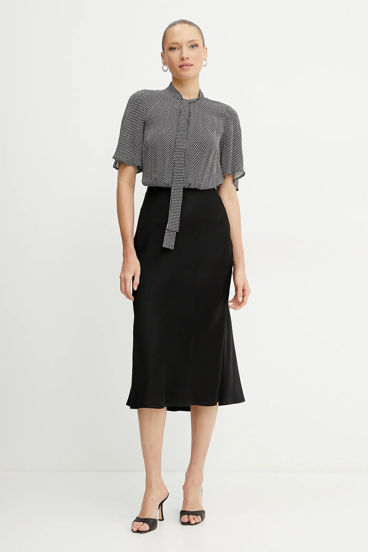 

Платье Elisabetta Franchi, черный