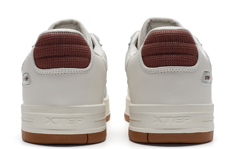 MAXX1.0 Low Top Скейтборд обувь мужская XTEP, Белый Песочный Серый/Винтажный Красный — фото 4
