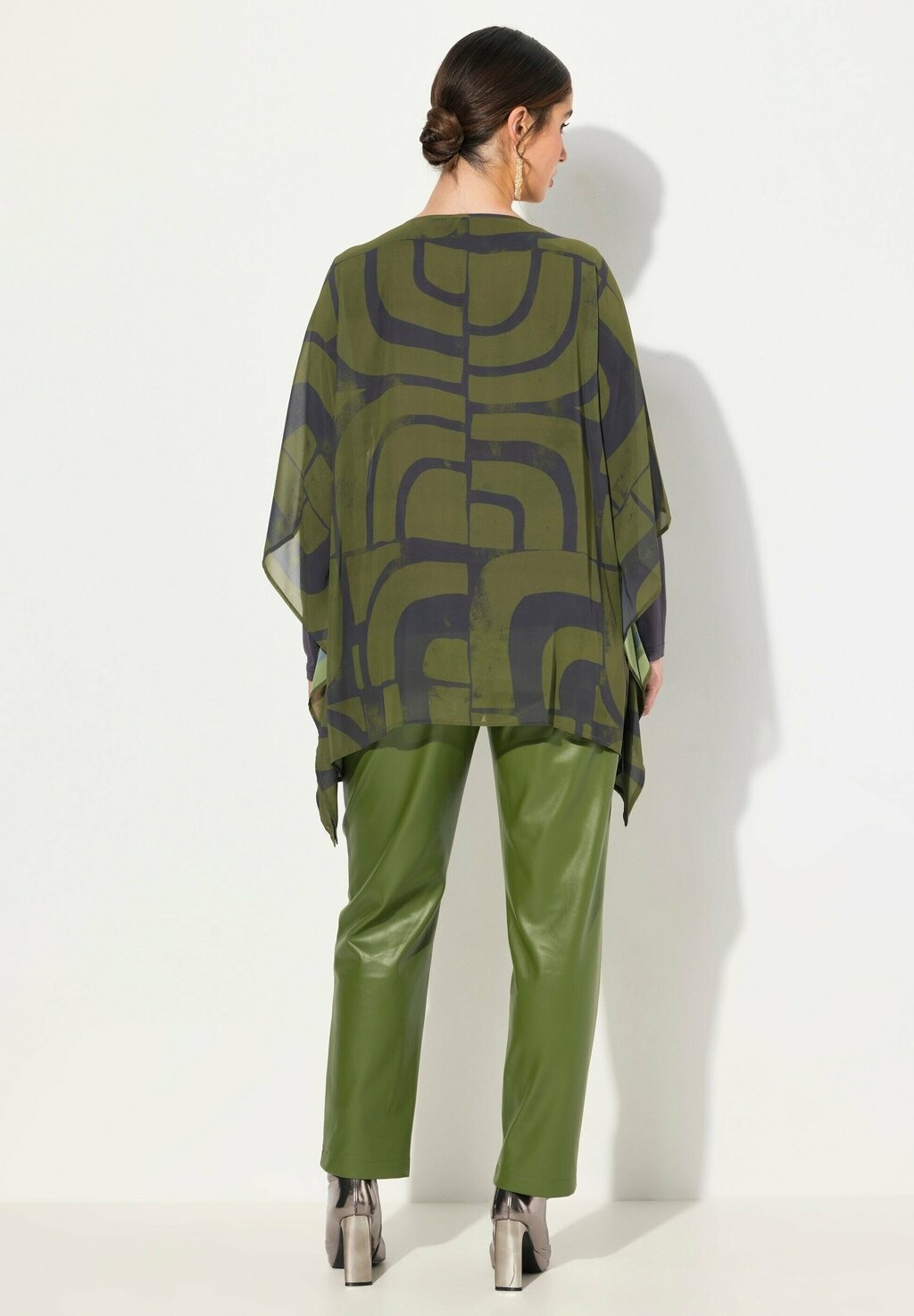 

Туника LAYERED GEOMETRIC Ulla Popken, зеленый