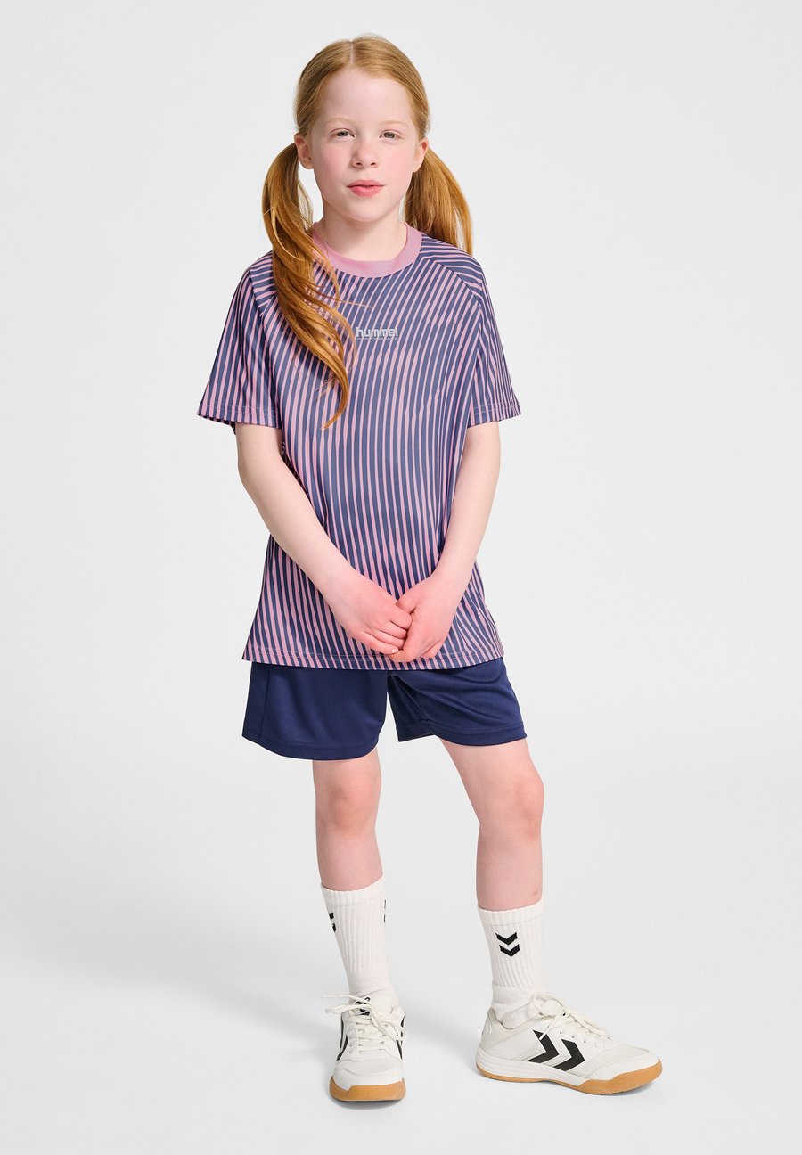 Футболка Hummel Sports T-shirt, Pink A Boo/Pink — фото 2