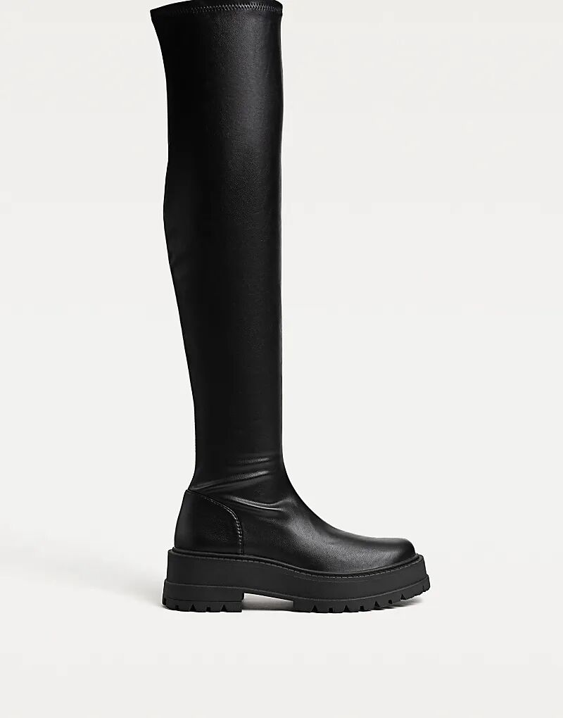 Ботинки Stradivarius Black на плоской подошве xl, черные