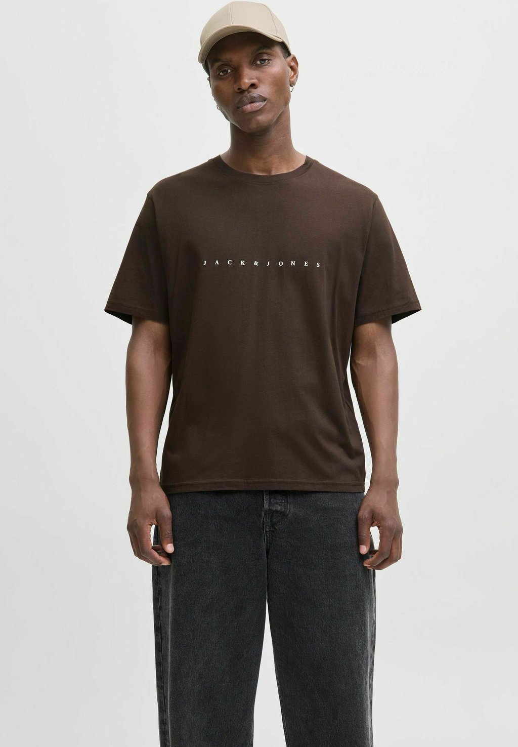 

Футболка с принтом JJESTAR NOOS Jack & Jones, коричневый