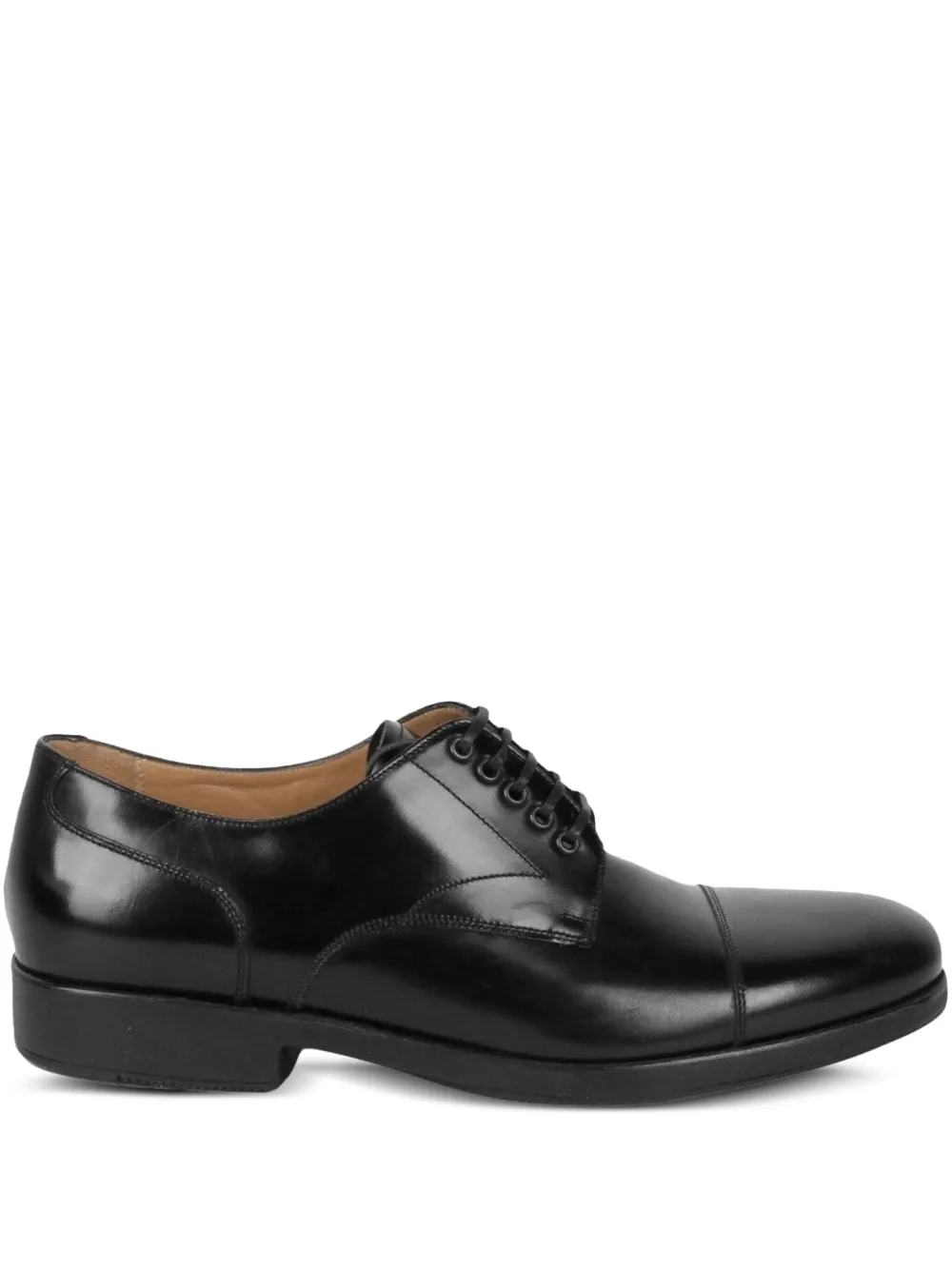 

Дерби Larry Ferragamo, черный