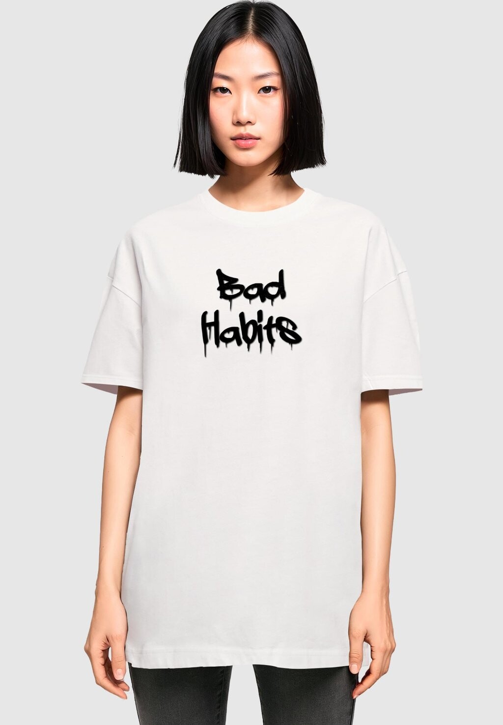 

Принт на футболке BAD HABITS BOYFRIEND Merchcode, белый