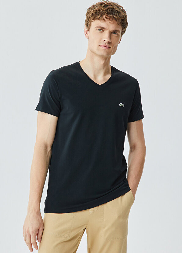 Черная мужская футболка slim fit с v-образным вырезом Lacoste — фото 2