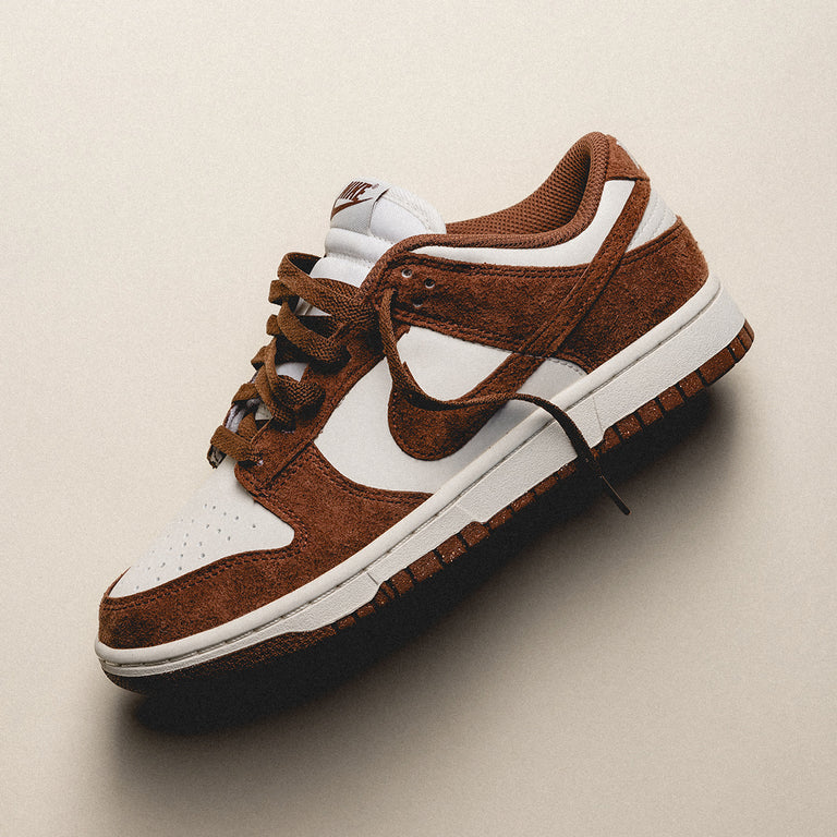 Кроссовки wmns dunk low premium Nike, белый