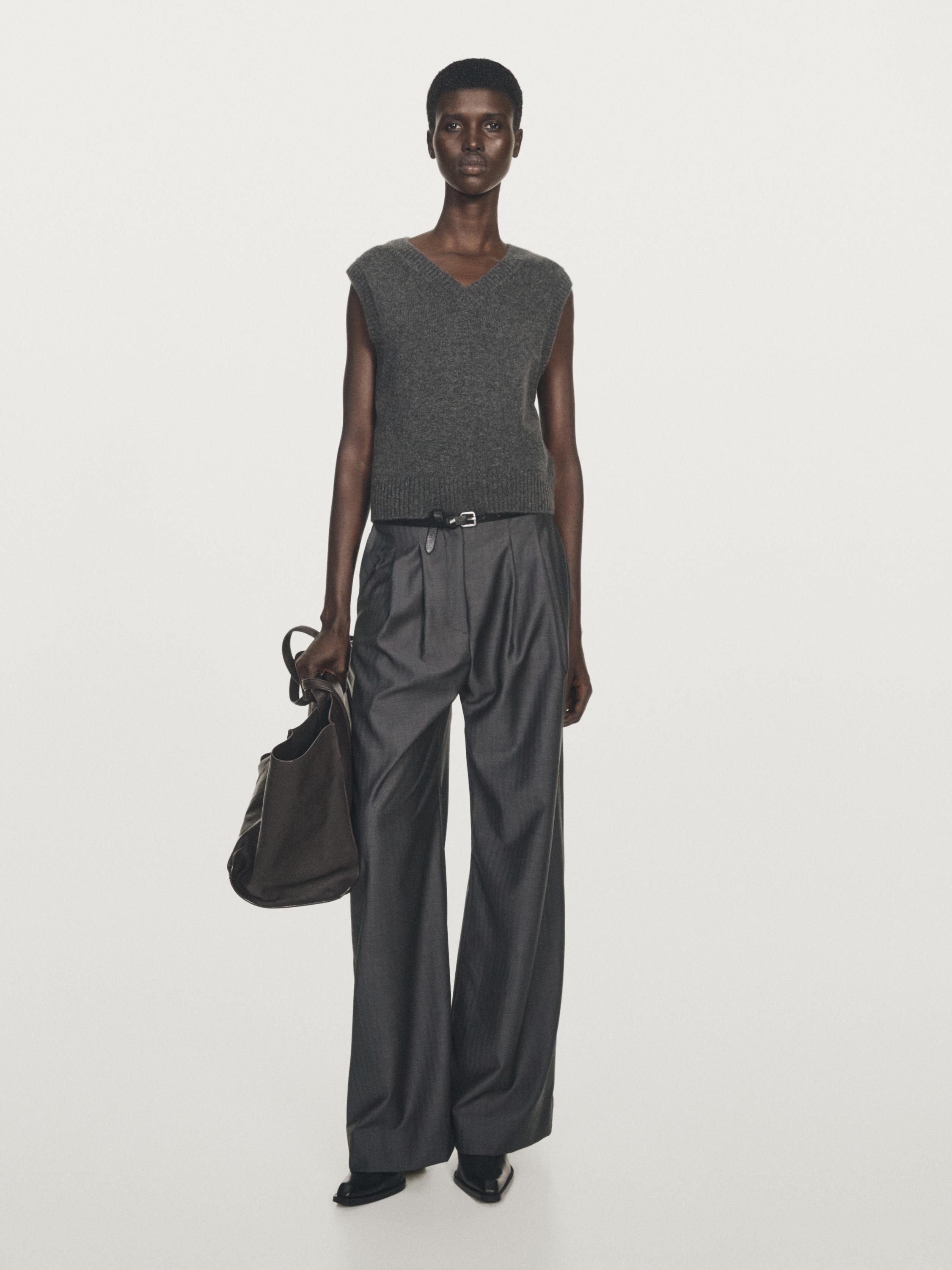 

Жилет с V-образным вырезом из 100% кашемира Massimo Dutti, Medium Grey