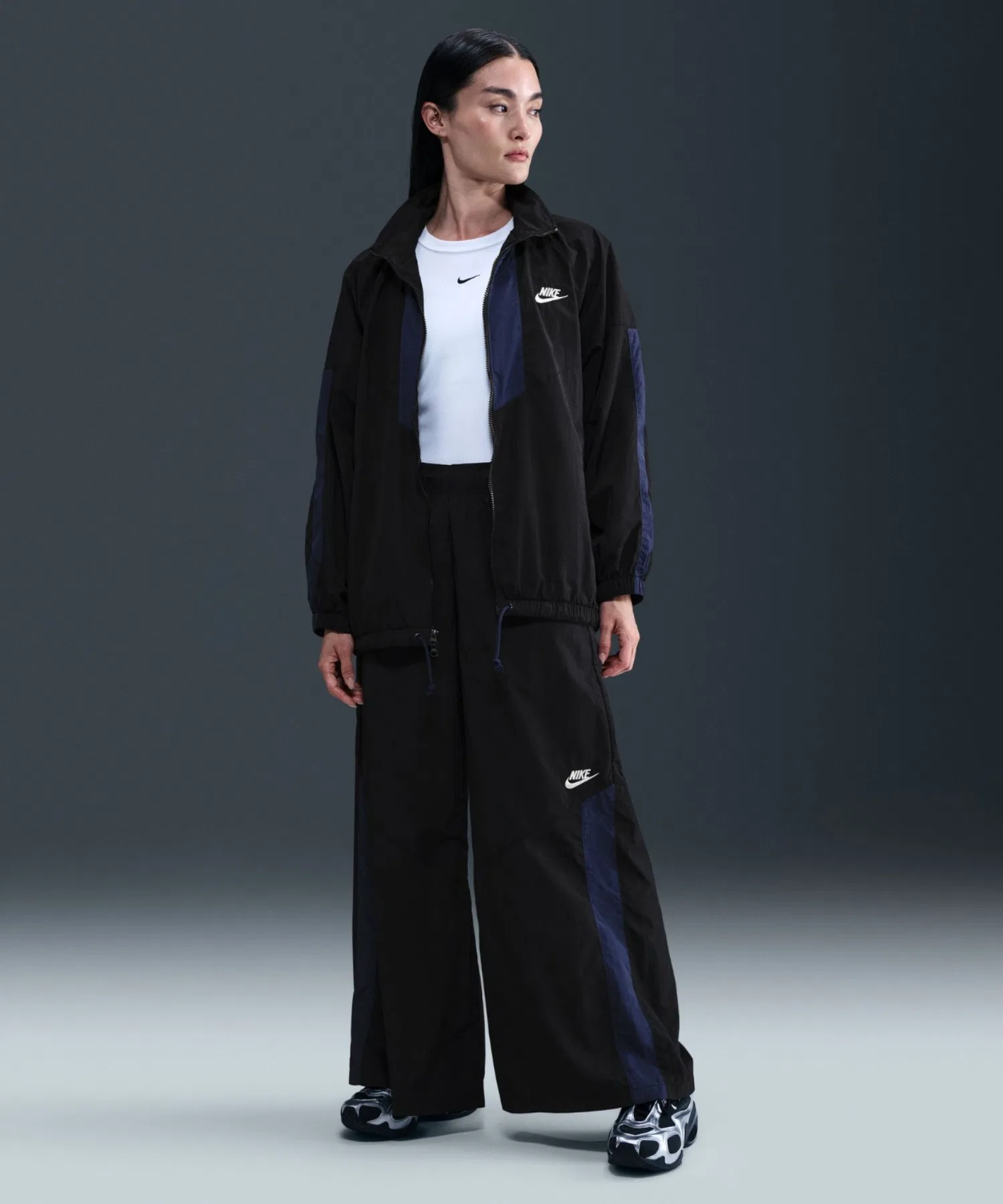 Женские брюки Nike Wide Leg из хлопка чёрные — фото 4