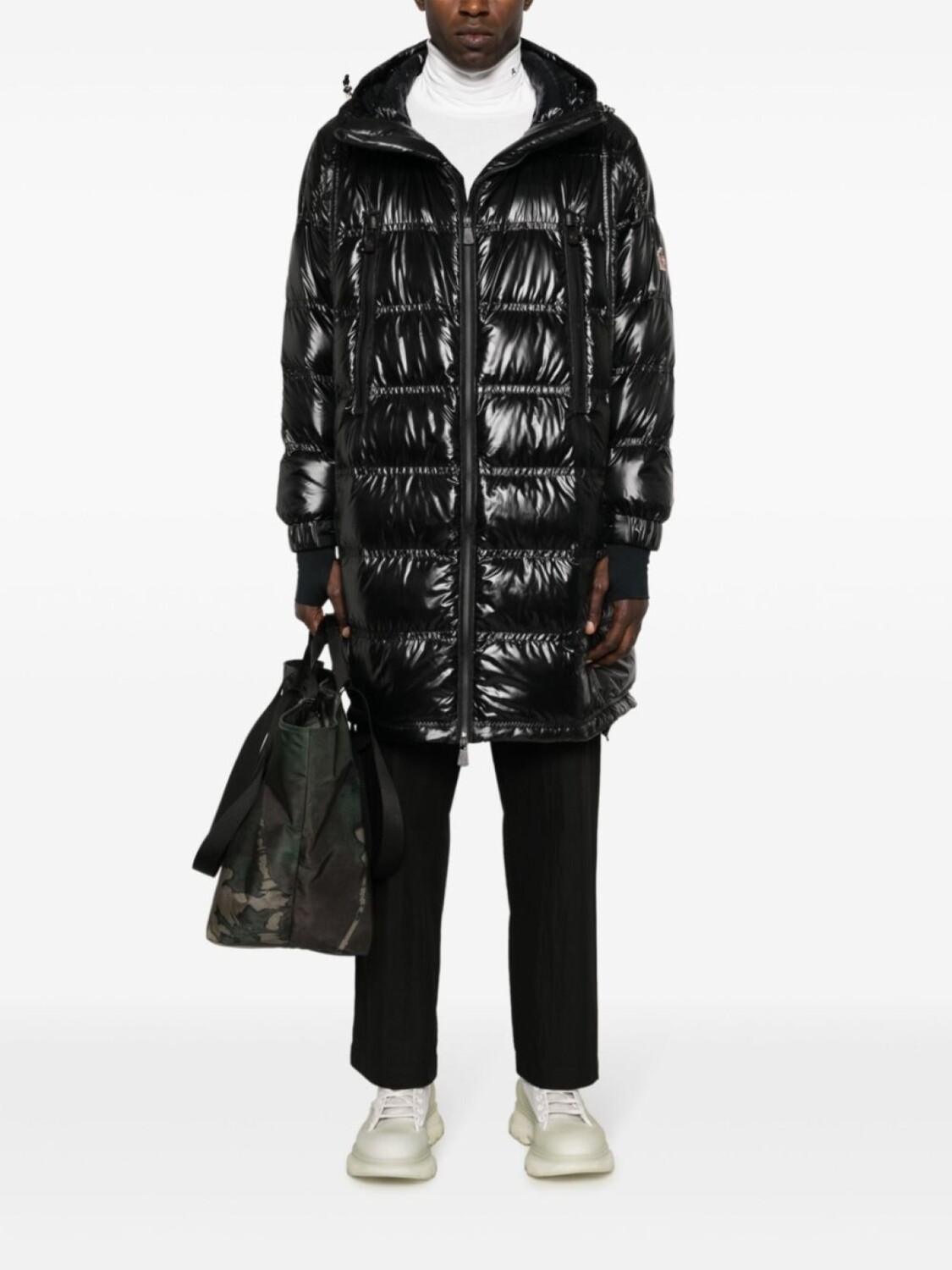 

Moncler Grenoble глянцевый пуховик Berry, черный