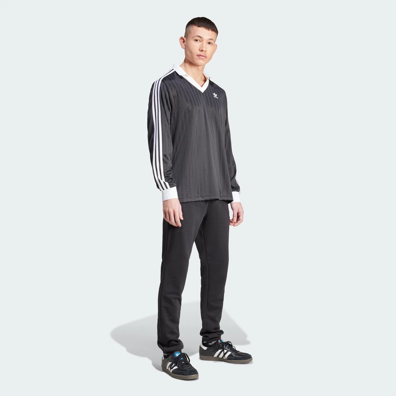 Мужская футболка-поло с длинным рукавом Adicolor Pique Football чёрного цвета от Adidas — фото 4