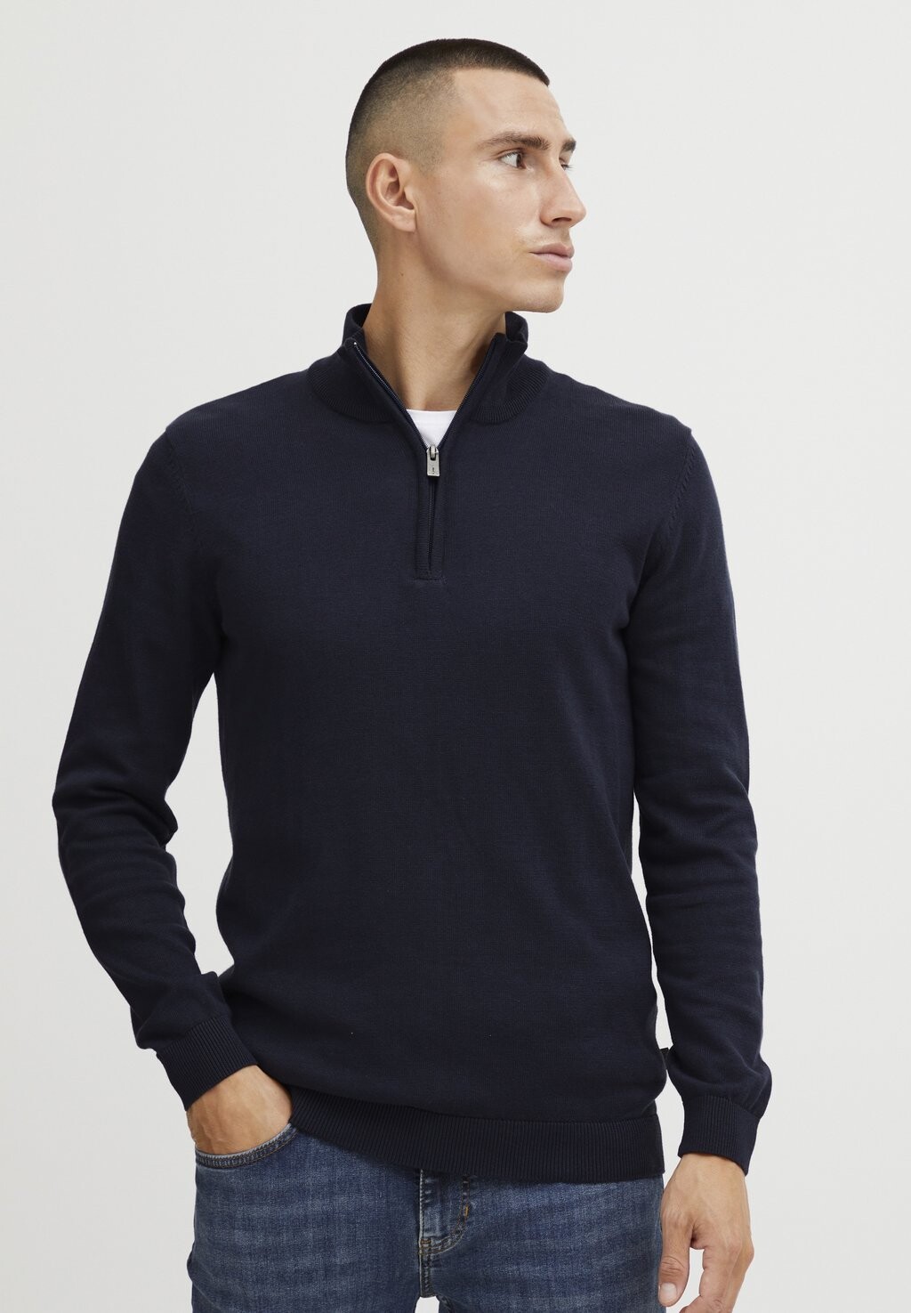 

Свитер Sdansgar Troyer Solid, цвет insignia blue