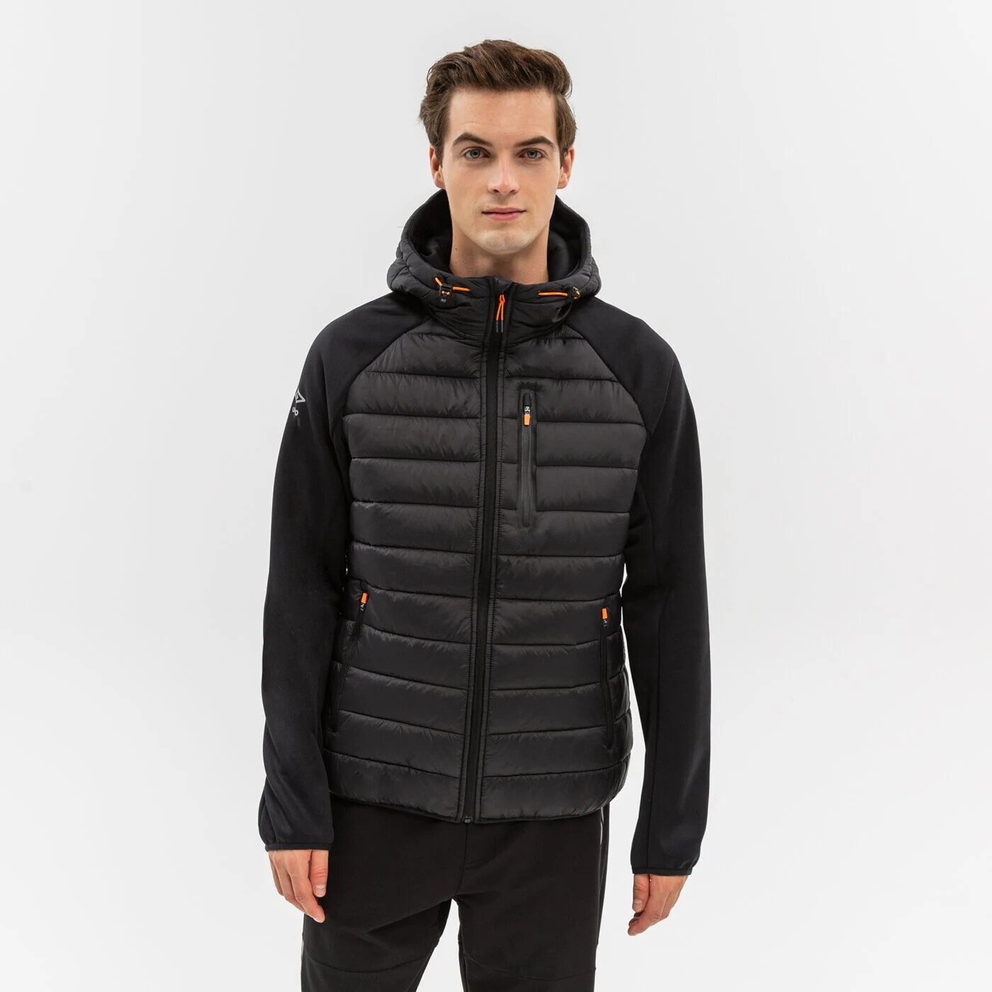 

Куртка зимняя Umbro Liscard, черный