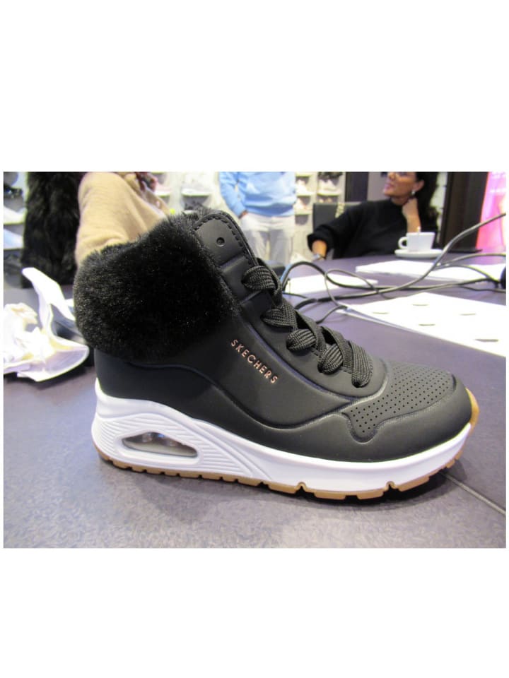 

Ботинки Skechers Footwear, черный