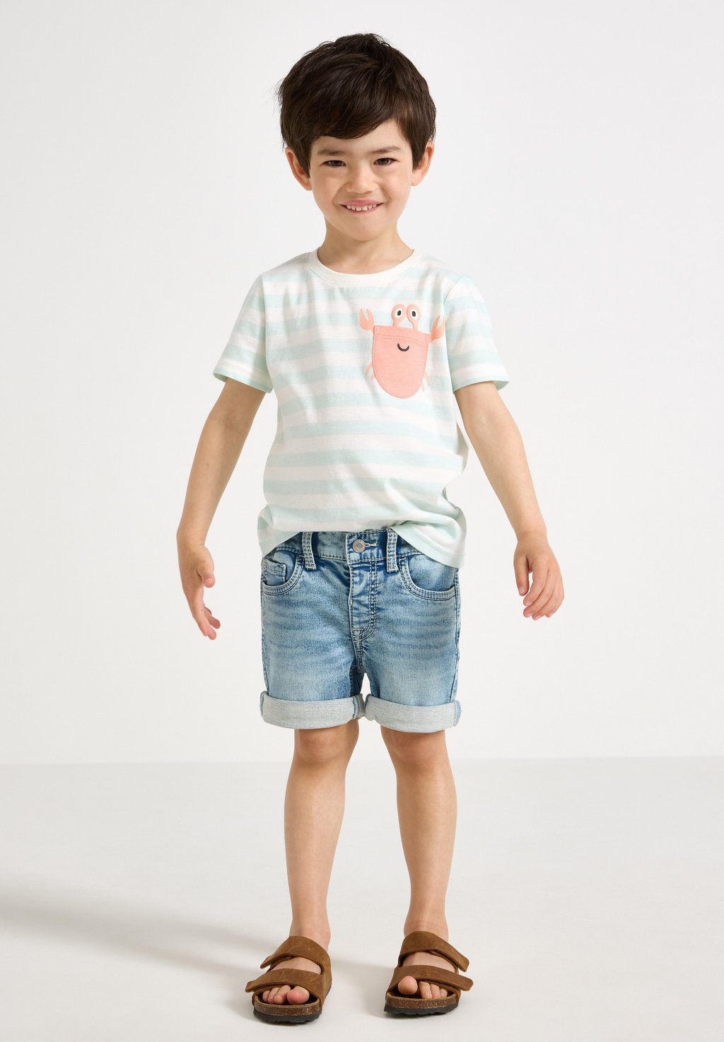 

Джинсовые шорты STAFFAN STRAIGHT LEG WITH SUPERSTRETCH Lindex, цвет Light Denim