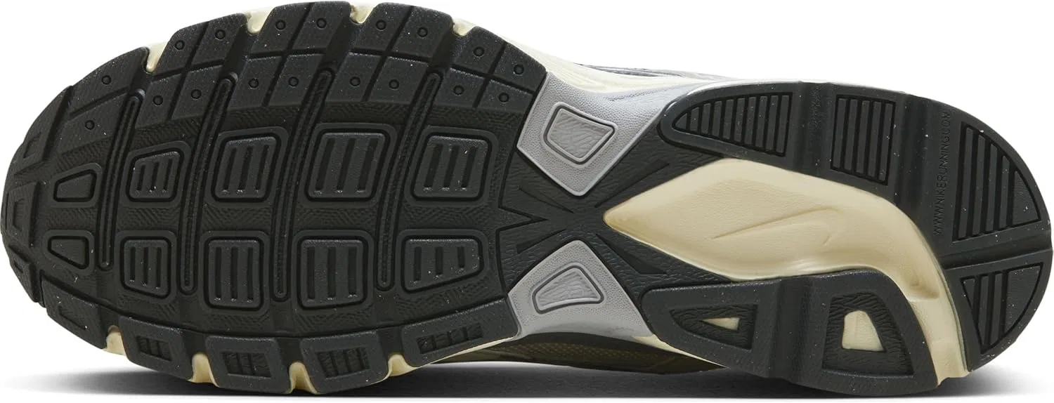 Кроссовки Nike Herren Initiator Laufschuh, Light Bone Smoke Grey Coconut Milk — фото 4