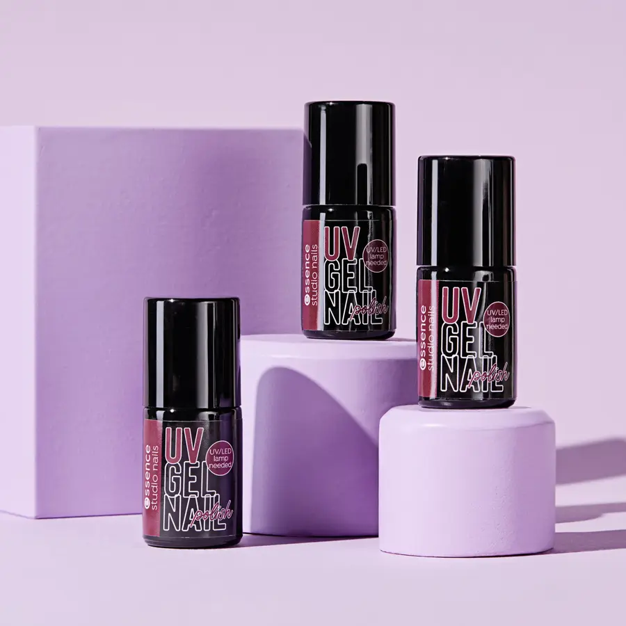 УФ-лак для ногтей essence UV GEL NAIL polish 07 REDtastic! — фото 3