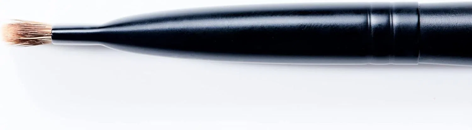 Кисть для бровей Bisou yUKI Eyebrow Brush 104, натуральная щетина, 1 шт. — фото 3