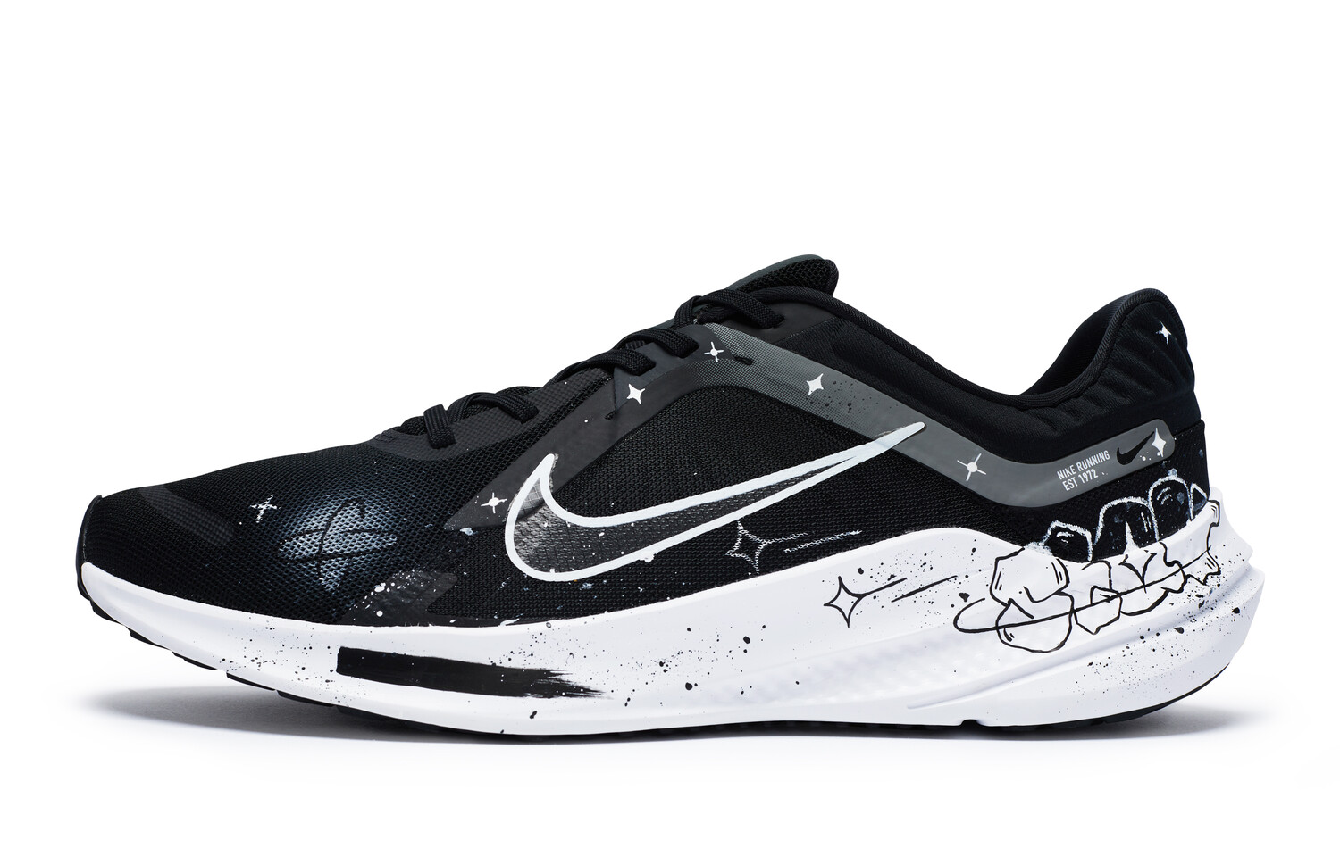

Кроссовки Quest 5 мужские низкие белые Nike